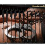 Skarbonka Ścienna Kajdanki